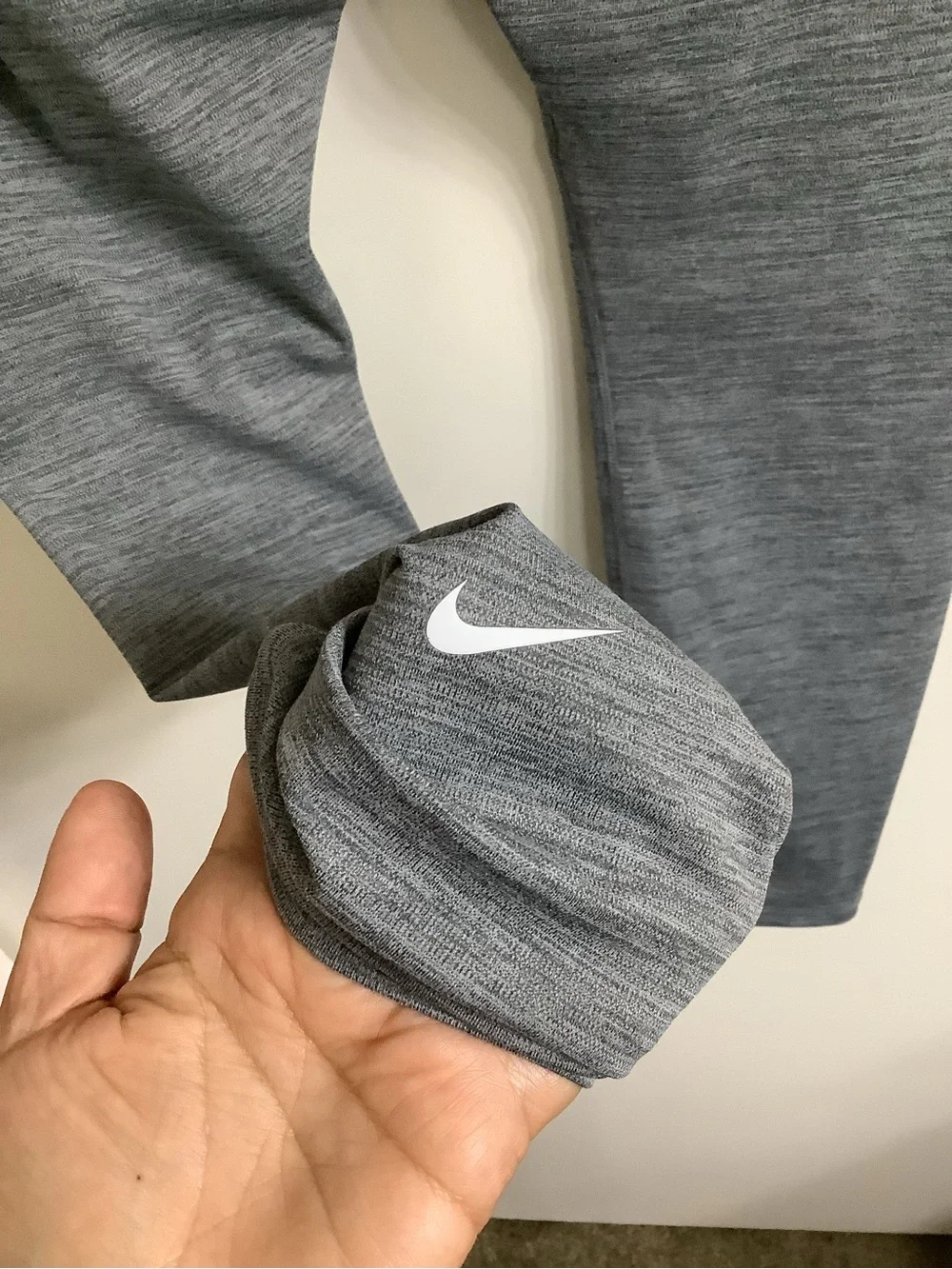 Nike One Women's Gray Heather High Rise Leggings Crop Tight Fit Size Small S
